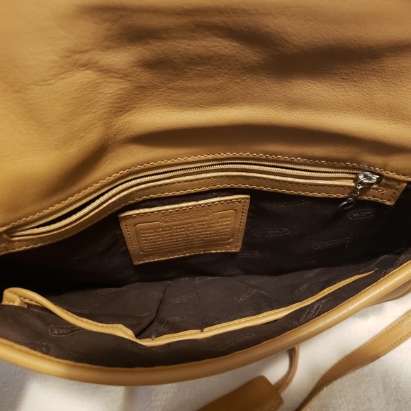 RARE Vintage Coach Shoulder Bag - Picture 7 of 8